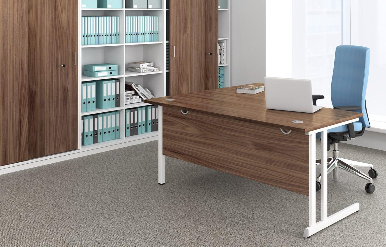 desks-OPTIMA-C-task-chairs-AURA-storage-UNI-1920x1080