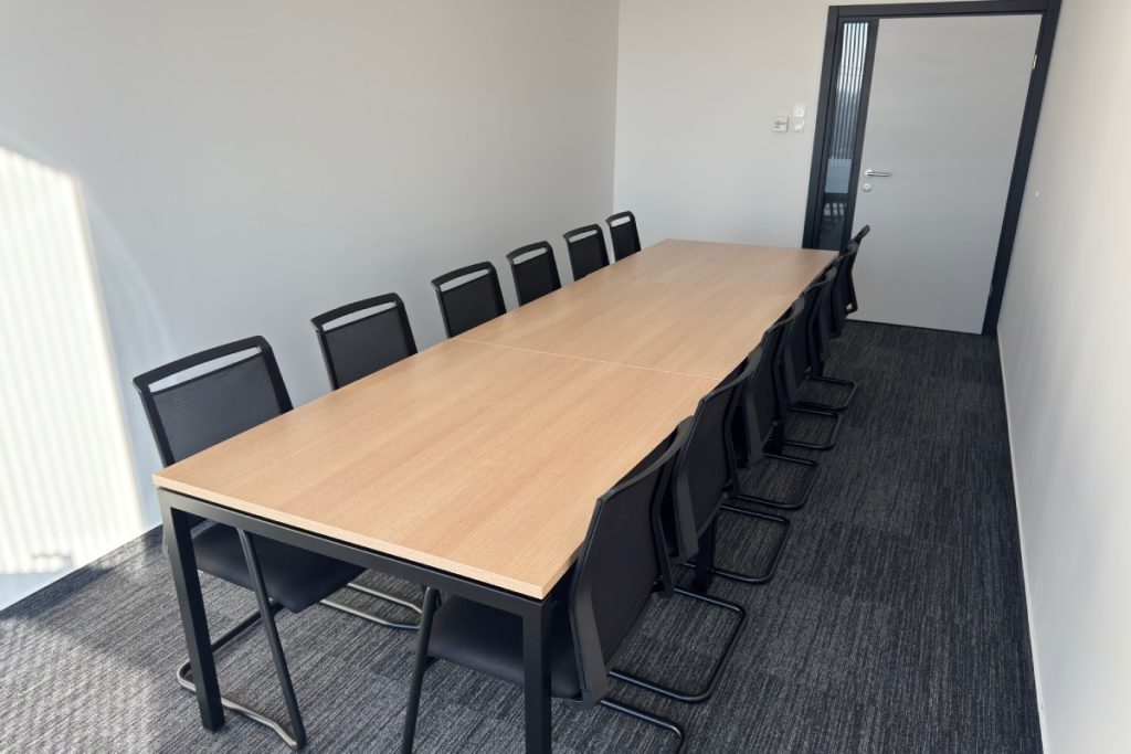 Končar D&ST konferencijski stolovi i stolice